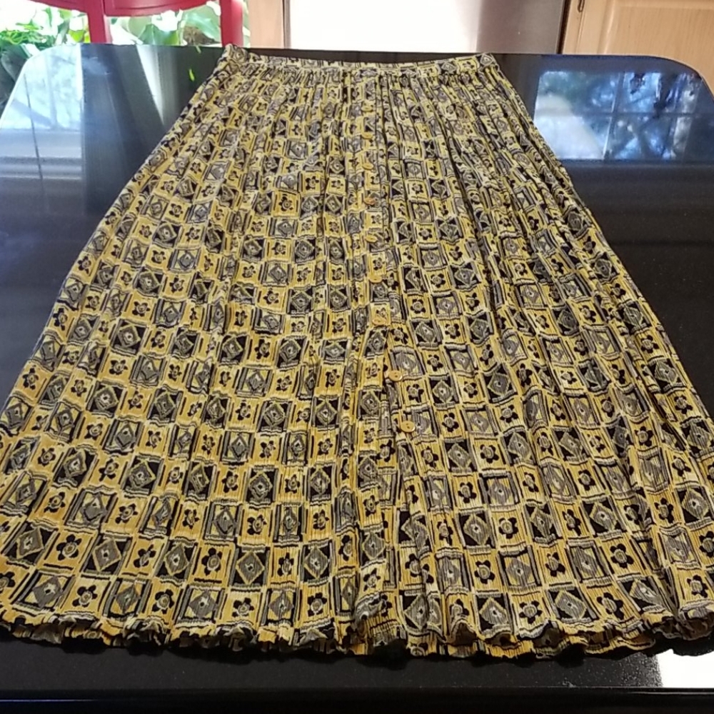 Reaction Maxi Skirt